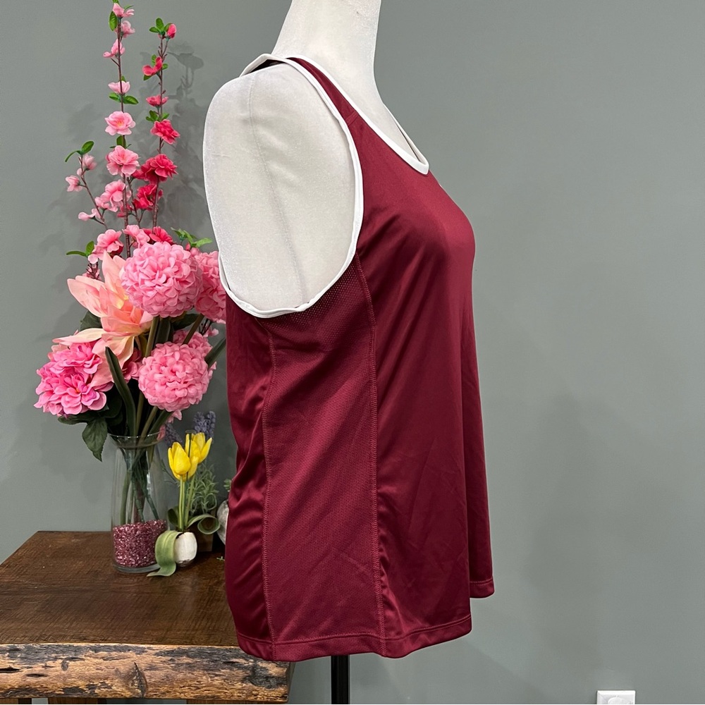 Nike Tank Top - Picture 3 of 11